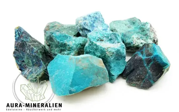 Blau-grüner Chrysokoll Rohstein aus Pisco Umay, Peru.