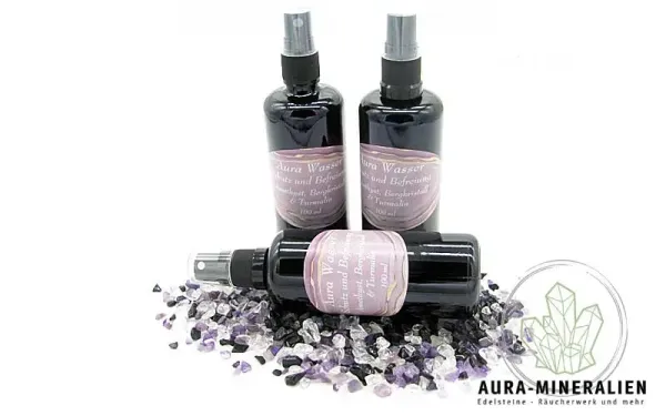 Violettglasflasche Aura-Wasser mit Edelstein-Granulat von Aura-Mineralien