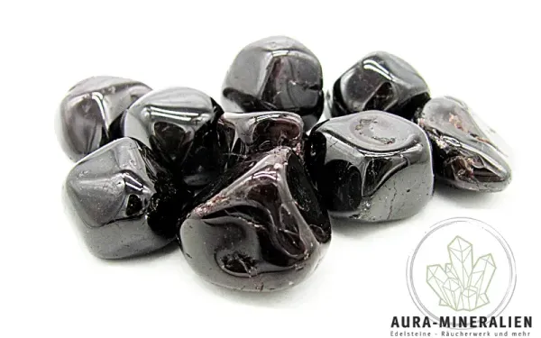Granat ( Almandin ) Trommelsteine