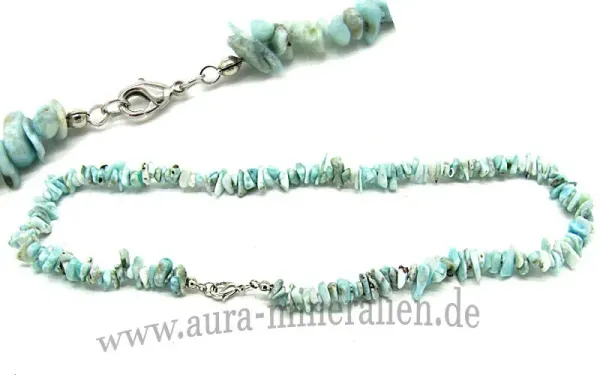 Larimar Halskette aus hellblauen Steinen mit Edelstahlverschluss