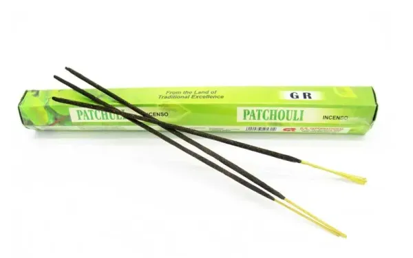 Natürliche Patchouli Räucherstäbchen von Aura Mineralien