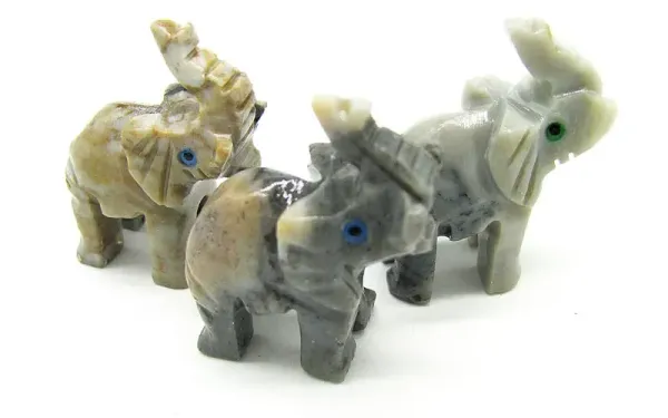 Specksteinfigur Elefant klein