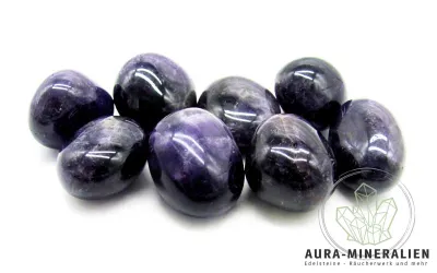 Dunkellila Amethyst Trommelstein mit opaker Struktur und glatter Politur