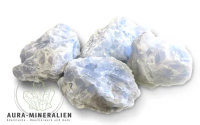 Blauer Calcit Rohstein aus Madagaskar – unbehandeltes Mineral für Energiearbeit und Sammler.