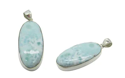 Larimar Anhänger im Cabochonschliff mit 925er Silberfassung
