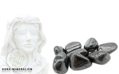 Magnetit / Hildegard von Bingen Steine unkler, metallisch glänzender Magnetit Trommelstein aus Bolivien.