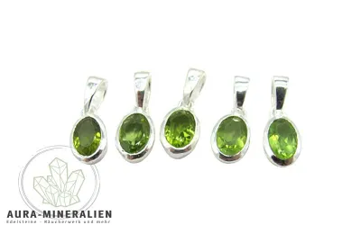 Peridot Anhänger in 925er Silber gefasst facettiert aus Pakistan