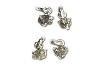 Kleiner 5-7mm Anhänger mit echtem Rohdiamanten in 925er Sterling Silber Fassung – Aura Mineralien